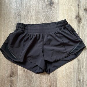 Lululemon Hotty Hot Short